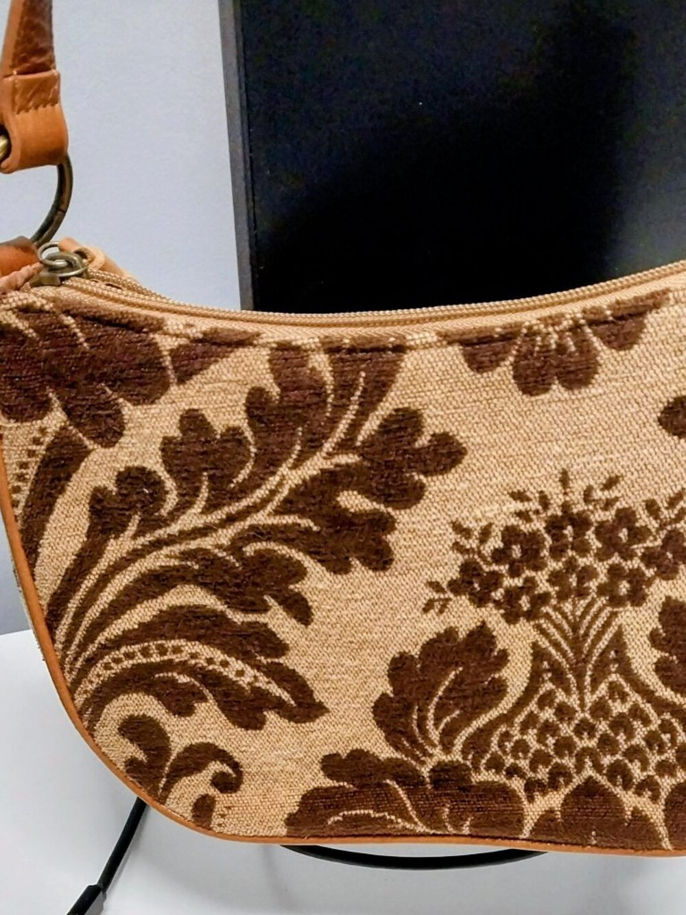 Small Tan Brocade Leather Handbag - Picture 2 of 6